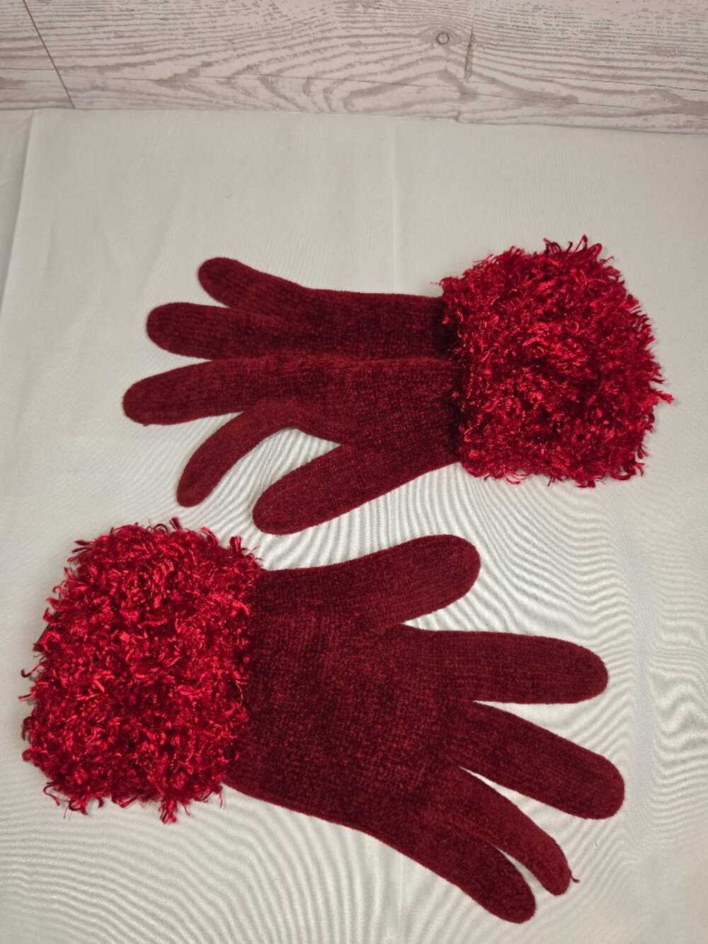 Burgundy Red Fuzzy Cuff Gloves Winter Warm Accessories